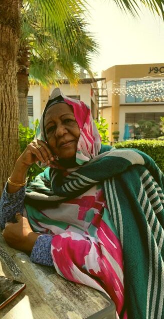 330199153_1948937375446532_8612221714537350156_n-everglow